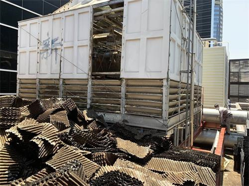 玻璃鋼冷卻塔達到降低水溫,圓形玻璃鋼冷卻塔